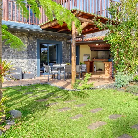 Вилла Ricardo House, A In Madeira Кальета
