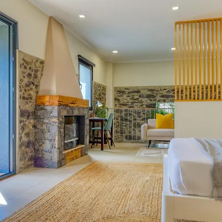 Ricardo House, A In Madeira カリェタ