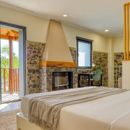 Ricardo House, A In Madeira *