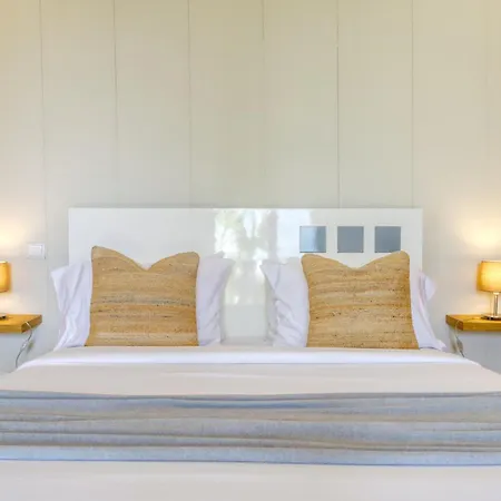 Ricardo House, A In Madeira *