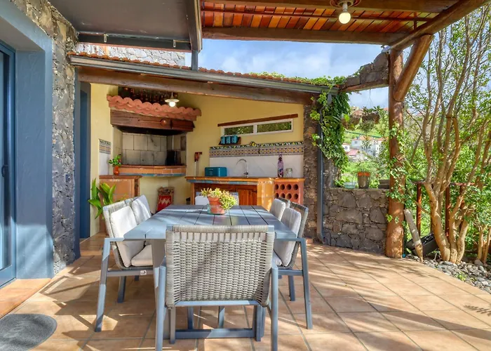 Villa Ricardo House, A In Madeira *